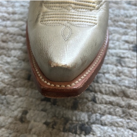 Ariat Cowboy Boots - Picture 3 of 6